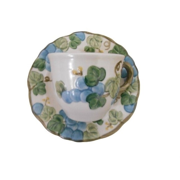 Vintage Mid Century 1960's Metlox Poppytrail Sculptured Grape Cup and Saucer Set - Picture 1 of 2